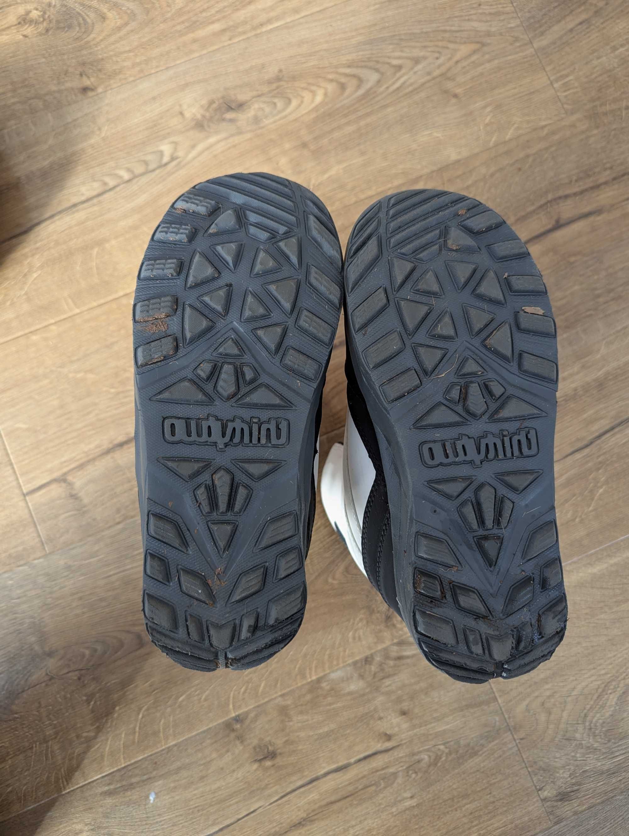 Dziecięce buty snowboardowe ThirtyTwo KIDS BOA Jr rozm. 34