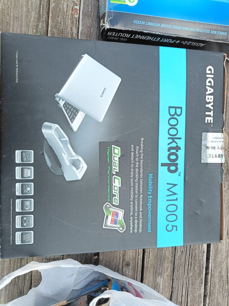 Зарядная станция от нетбука gigabyte Booktop™ M1005
