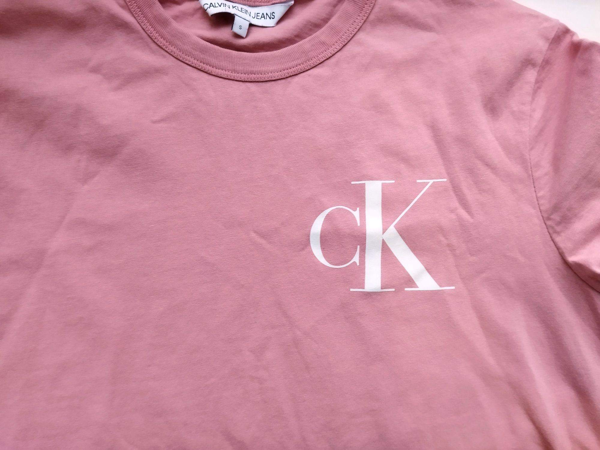 Calvin Klein Jeans жіноча футболка / топ ( S )