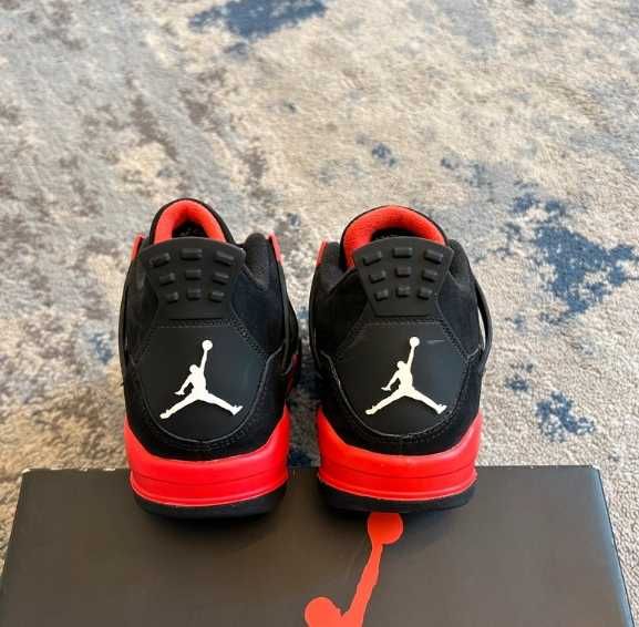 Jordan 4 Retro Red Thunder R.43