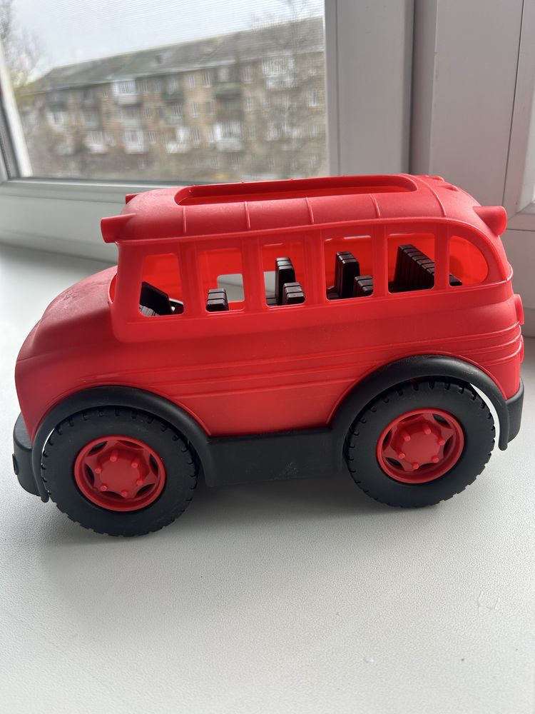 Екскурсійний автобус