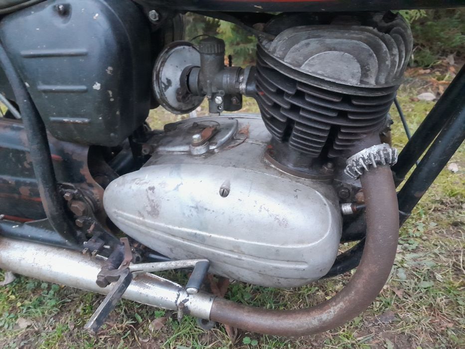 Pannonia TLF de Luxe 250 z 1960 roku do renowacji