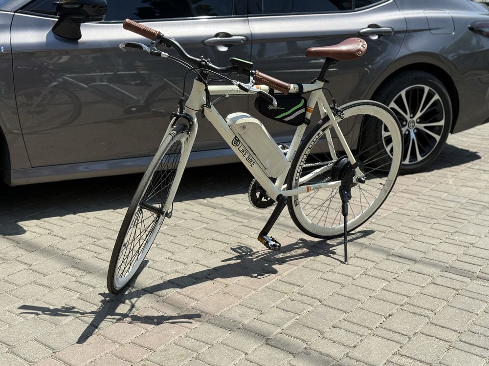 Продам Електро велосипед like bike stork