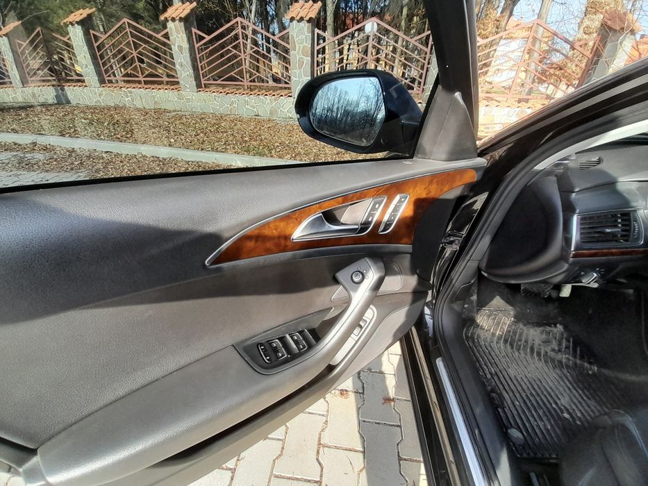 AUDI A6 C7 в гарному стані