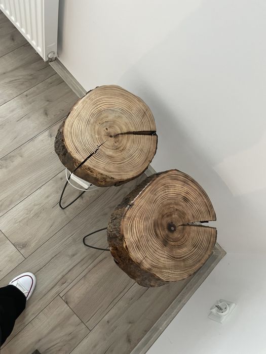 Stoliki nocne z litego drewna