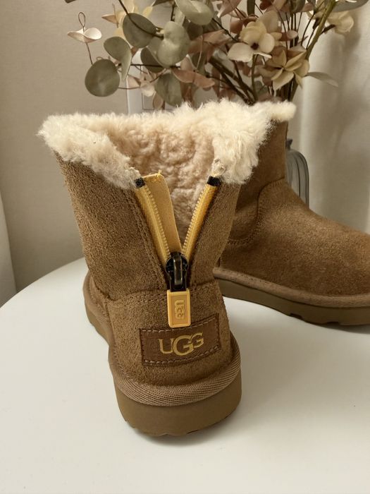 Ugg zip дииячі 27,5