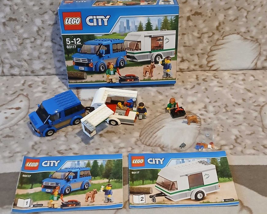 Klocki Lego City (60117) Van z przyczepą kampingową - stan jak nowy