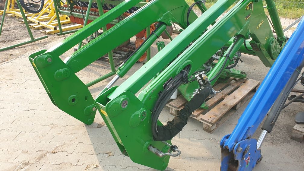 Tur ładowacz czołowy John Deere  H360 joystick seria M i R