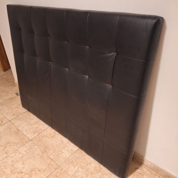Cabeceira de cama de casal