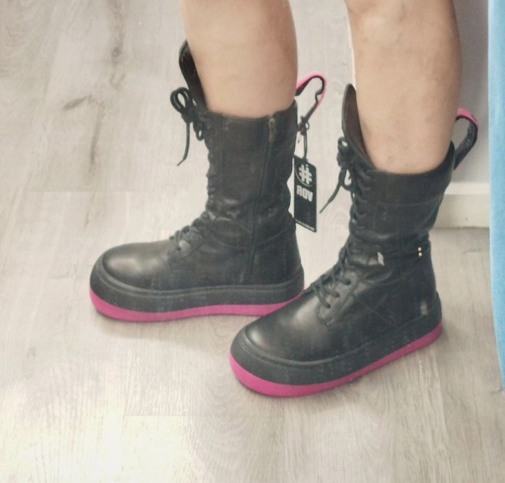 Bota em pele Original Via Dele Rose