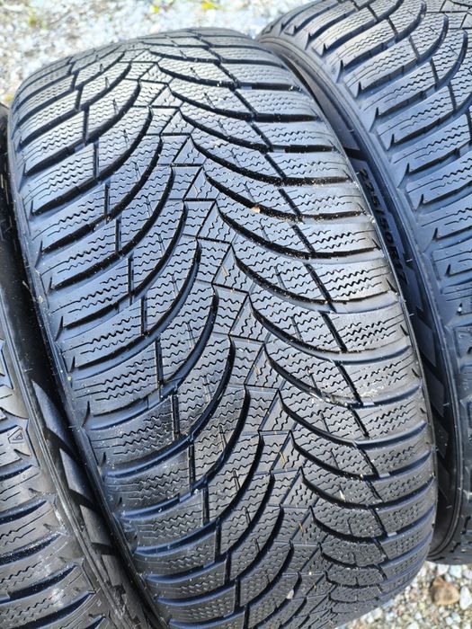 Opony Zimowe Nexen 225/50/17 dot2820  Jak nowe