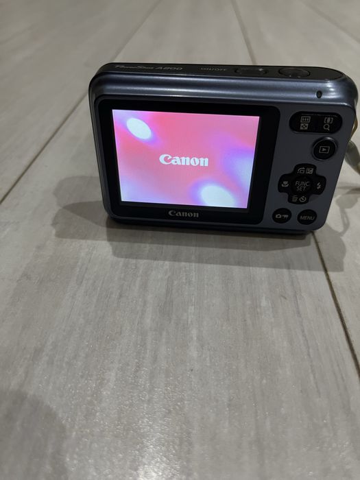 Продам фотоаппарат Canon A800