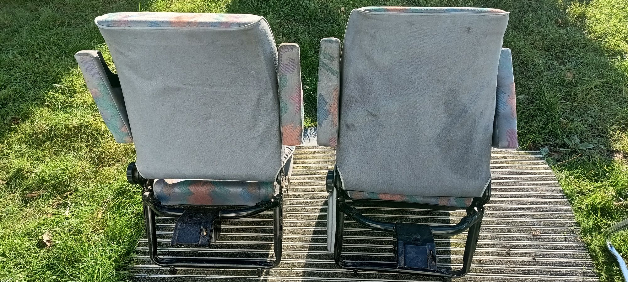 Fotele koziołki VW Multivan Allstar