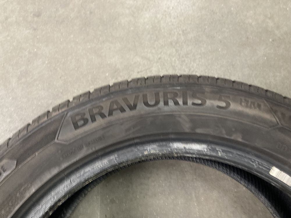 Opony letnie Barum Bravuris 5 HM 215/55 R17 94V