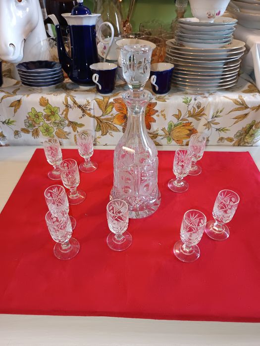 Kryształowy zestaw Rozrywkowy do Trunków, Karafka , kieliszki