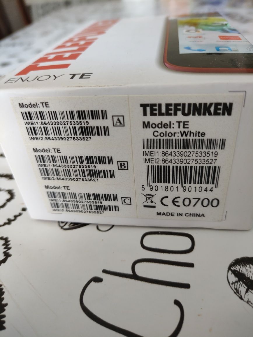 Telefon komórkowy Telefunken uszkodzony