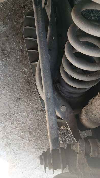 Braço de suspensão trás direito BMW 1 (F20)