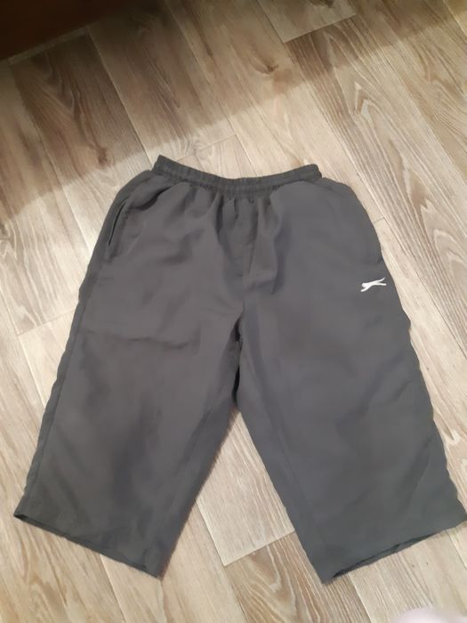 Бриджи серые летние