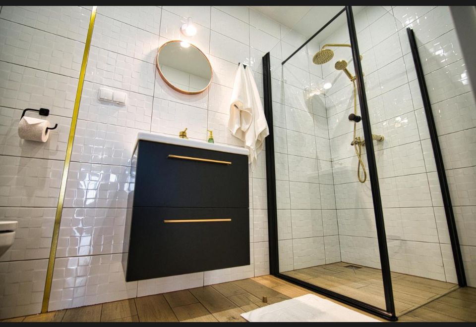 Wynajmę duże mieszkanie w Zatorze.