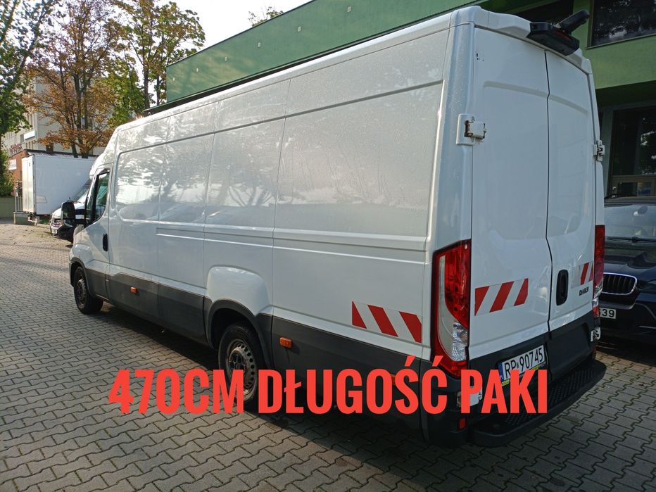 Wynajem busa ciężarowego