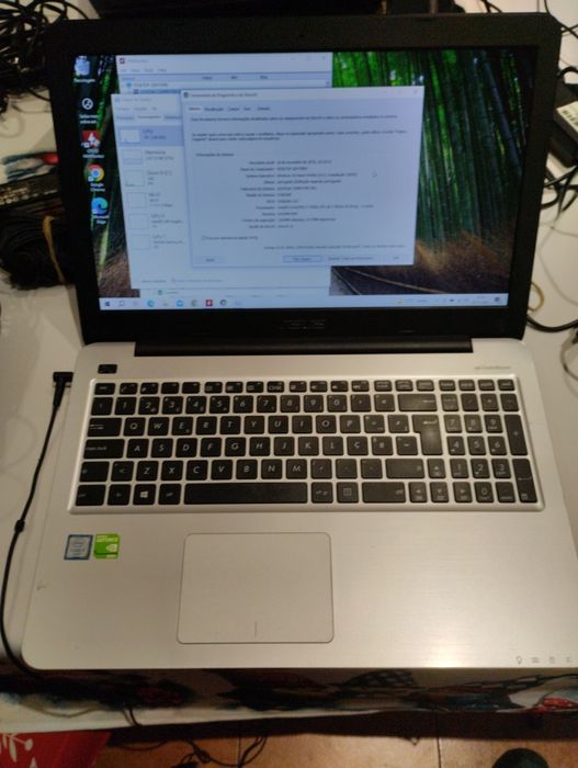 ASUS K556UR-I7-7500+8GB+GF930MX