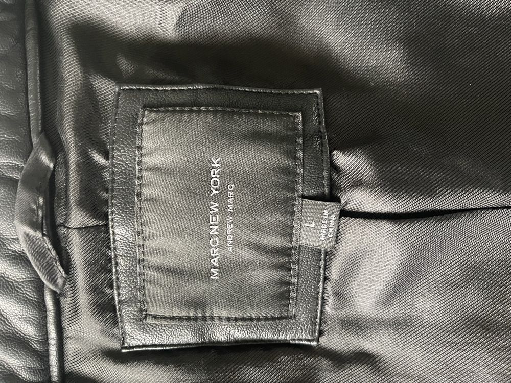 Продам жіночу куртку MARC NEW YORK