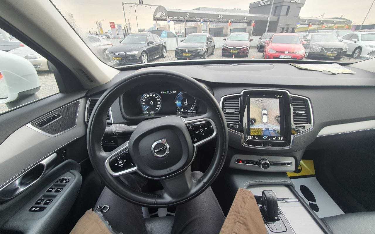 Volvo XC90	     2019
