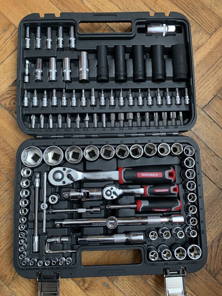 Набір головок торцевих 1/4″ та 1/2″ 111 предметів Vitals Master