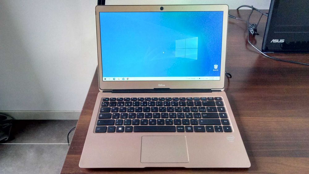 Ноутбук Qilive Q8 13.3 Gold