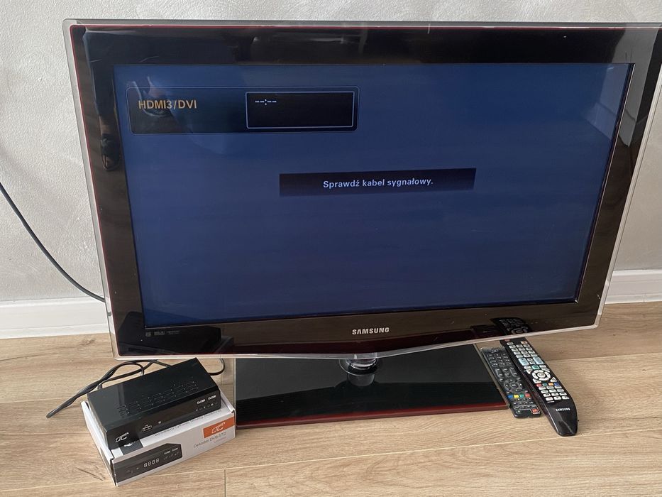 Telewizor LCD Samsung 32 z dekoderem DVB-T/T2 Do negocjacji