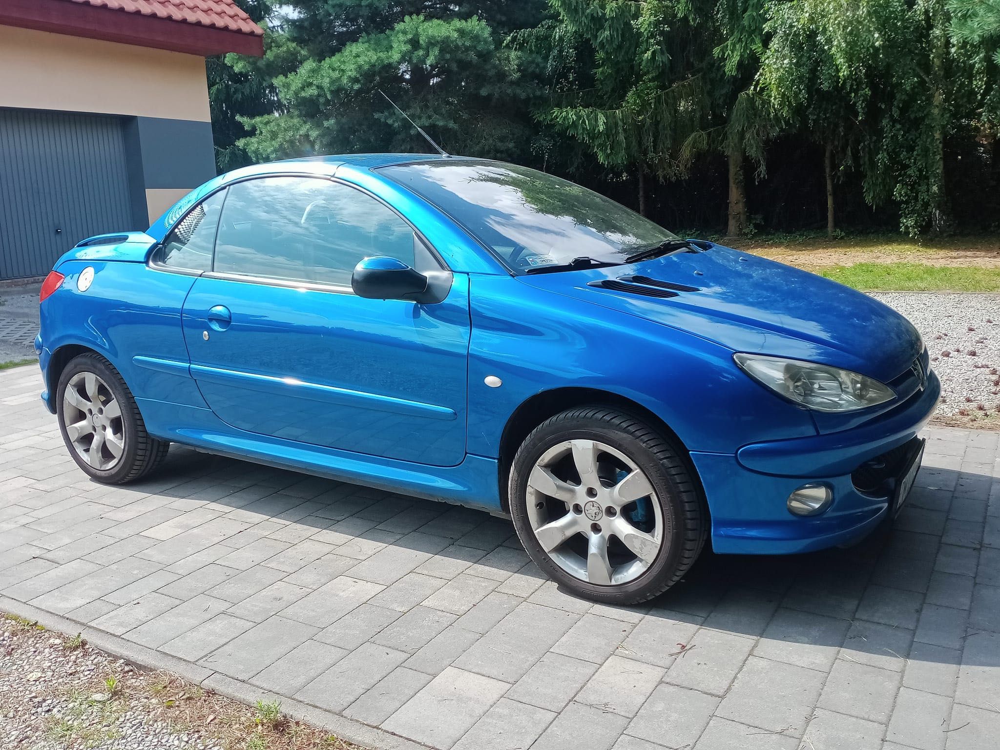 Peugeot 206 CC 2003 1,6 klima Zarejestrowany