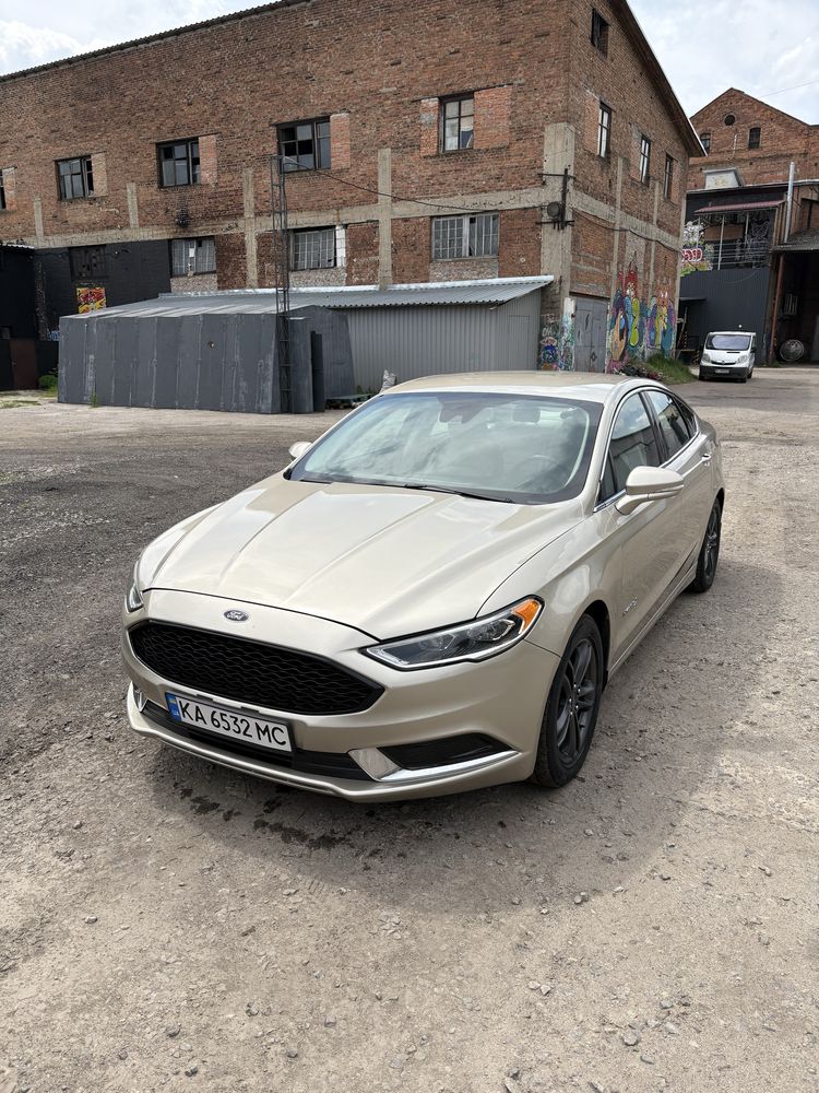ford fusion hybrid 2018