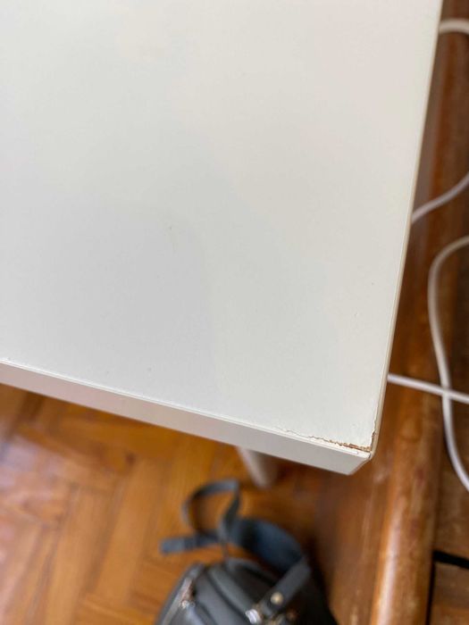 Secretária 100x60cm