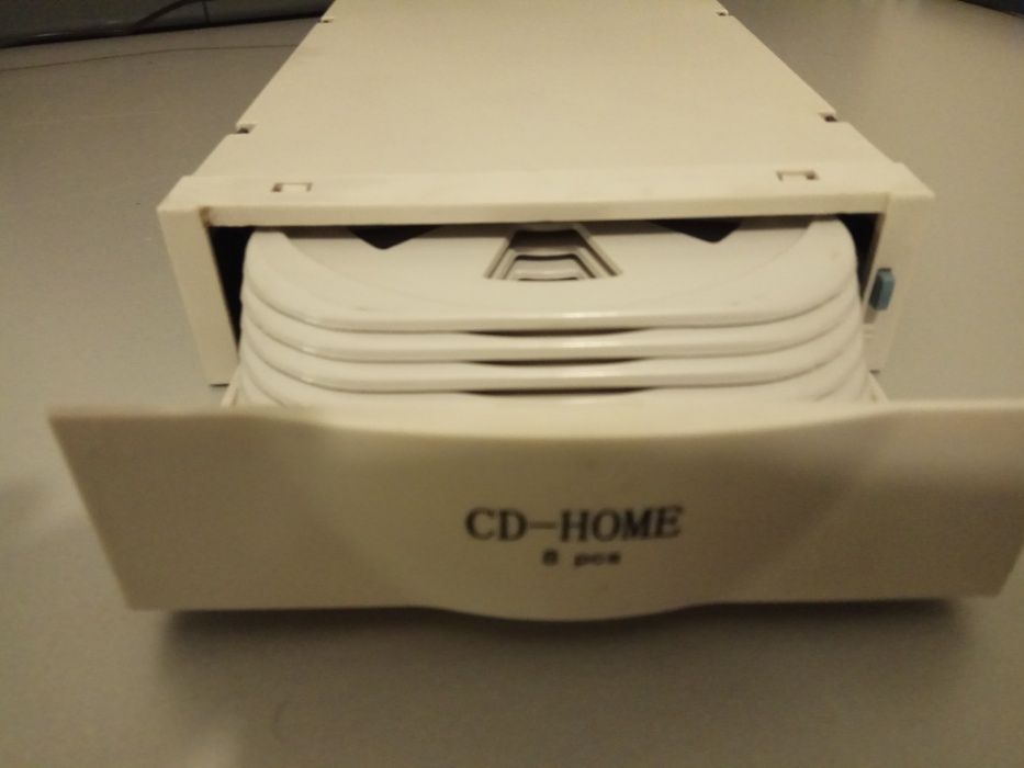 Gaveta de CDs para PC Computador como NOVA