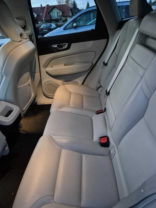 Volvo xc60 salon Polska, I właściciel, bezwypadkowy wersja Inscription