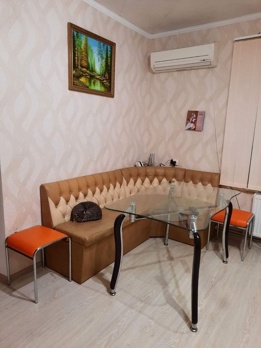 Продаю будинок біля центру