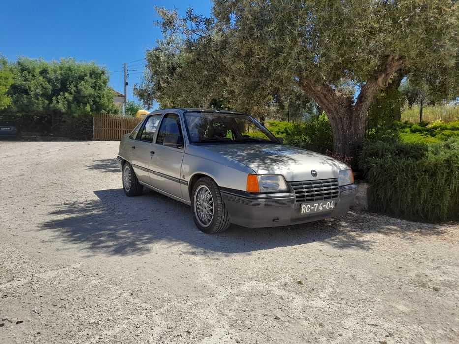 Opel Kadett c20ne