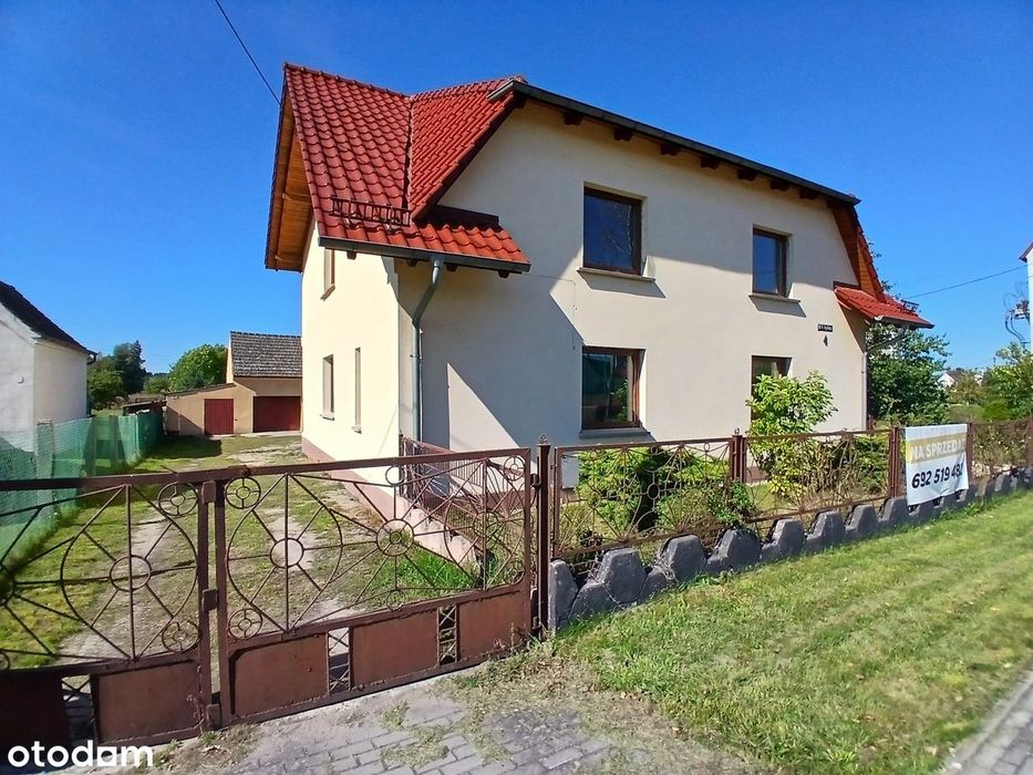 Dom z garażem i dużym ogrodem !