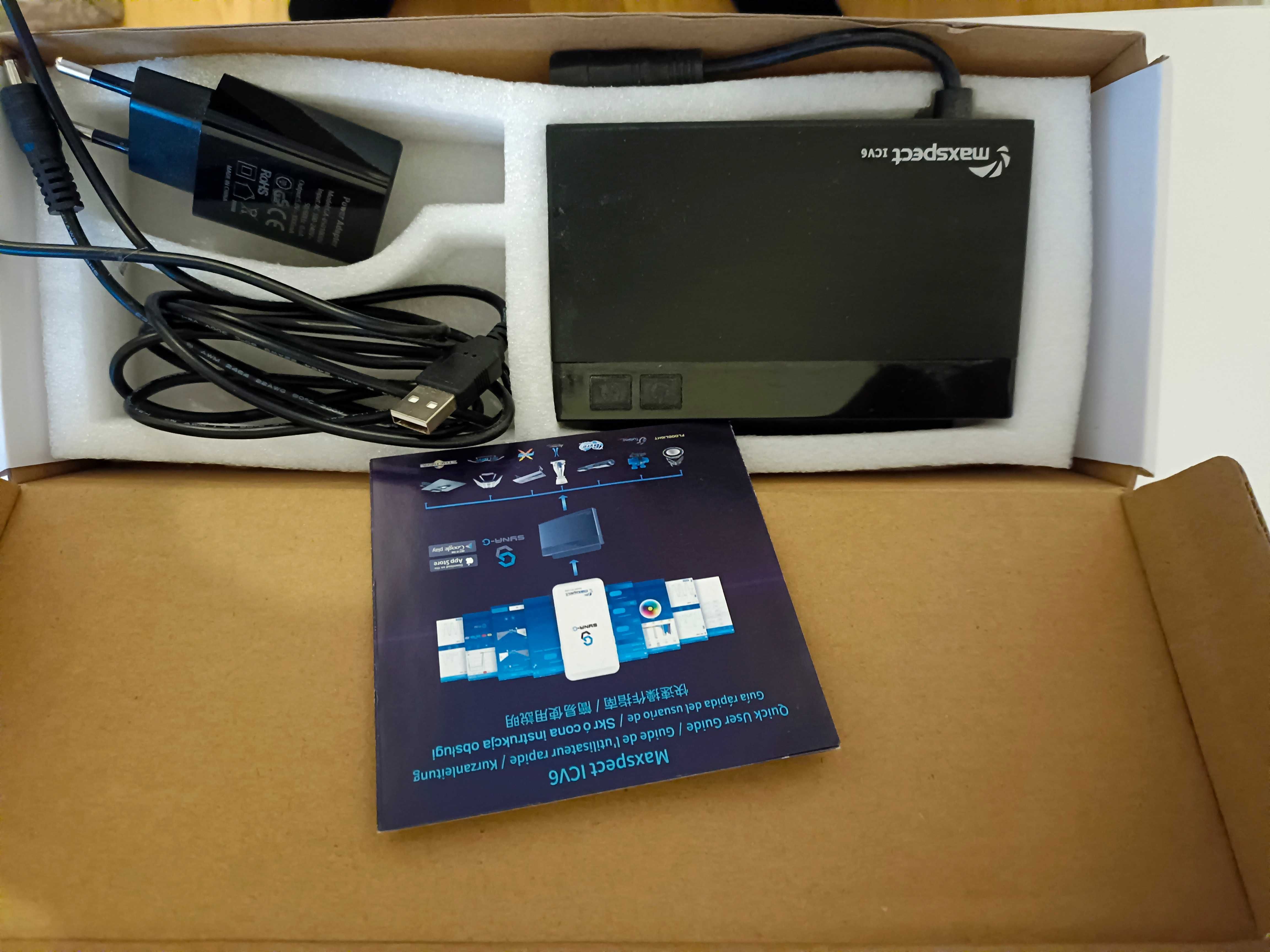 Lampa do akwarium morskiego Maxspect RSX R5-50W + kontroler ICV6