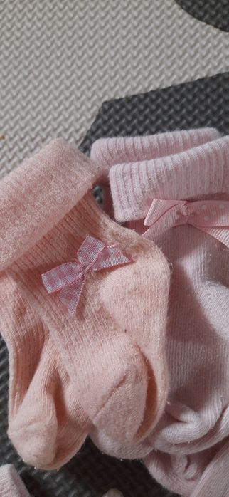 5 par skarpetki koronka falbanka H&M Newbie 0-15 bezuciskowe stopki