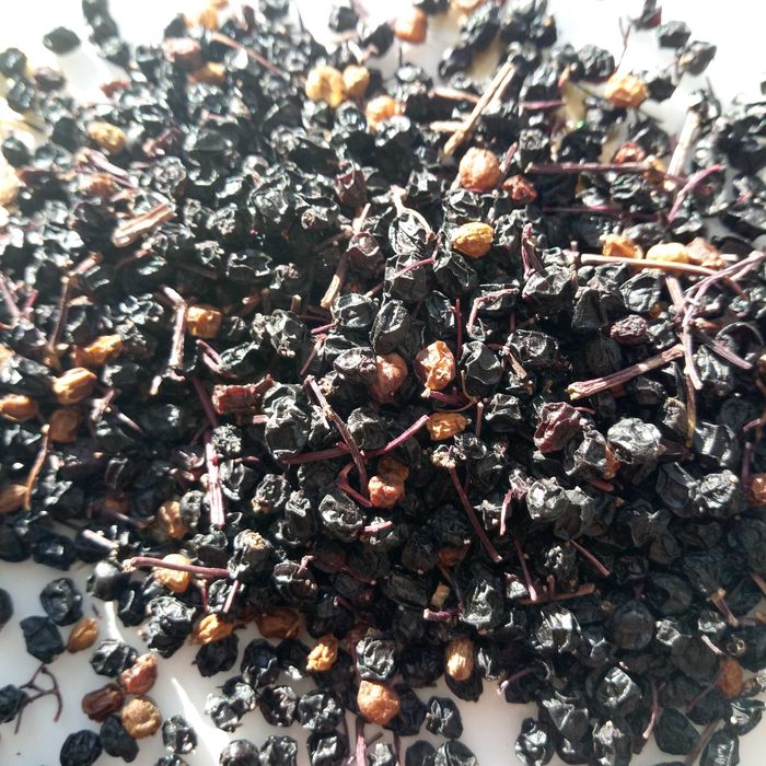 Продам плоды сухой чёрной бузины. 2025 год.