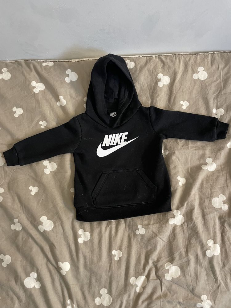 komplet dresowy nike