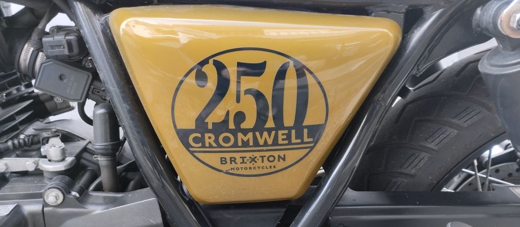 Brixton Cromwell 250