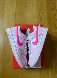 dunk low triple pink 41