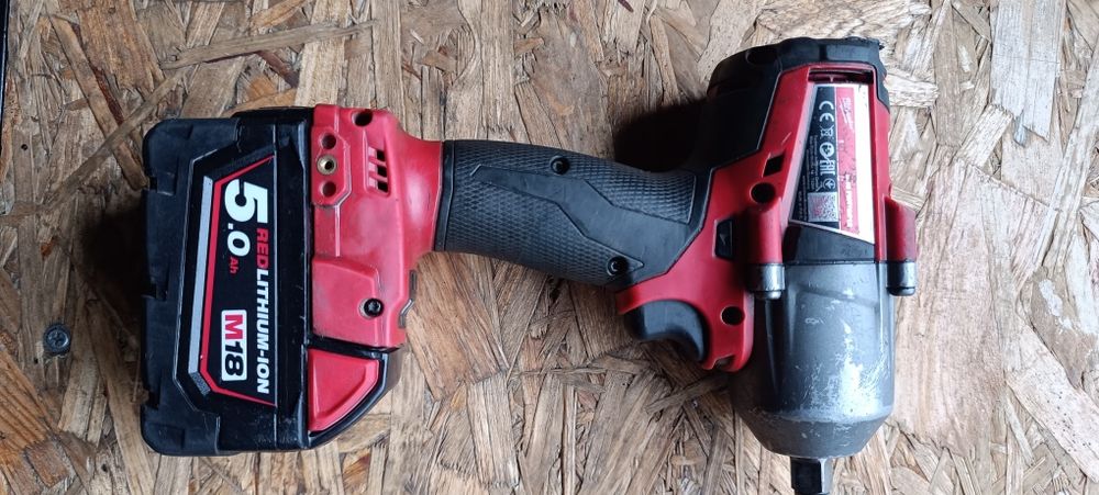 Klucz Milwaukee fmtiwf12 Aku 5ah