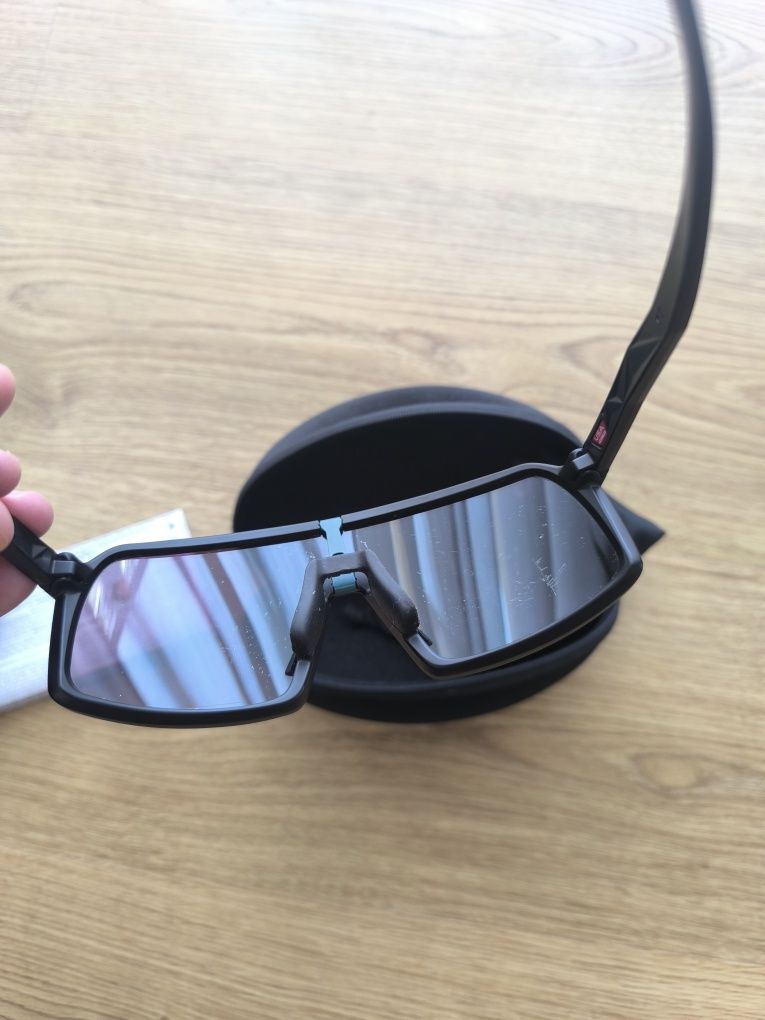 Oakley matte black prizm road jade
