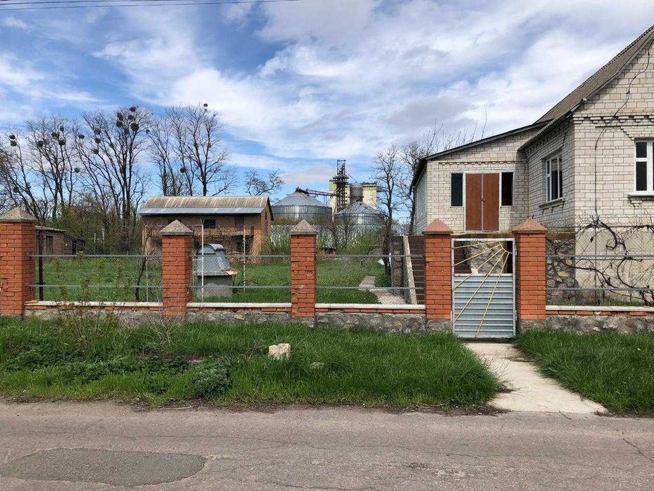 Продаж будинку м.Кагарлик