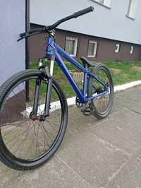 Rower dirt (do ramp lasu itp)