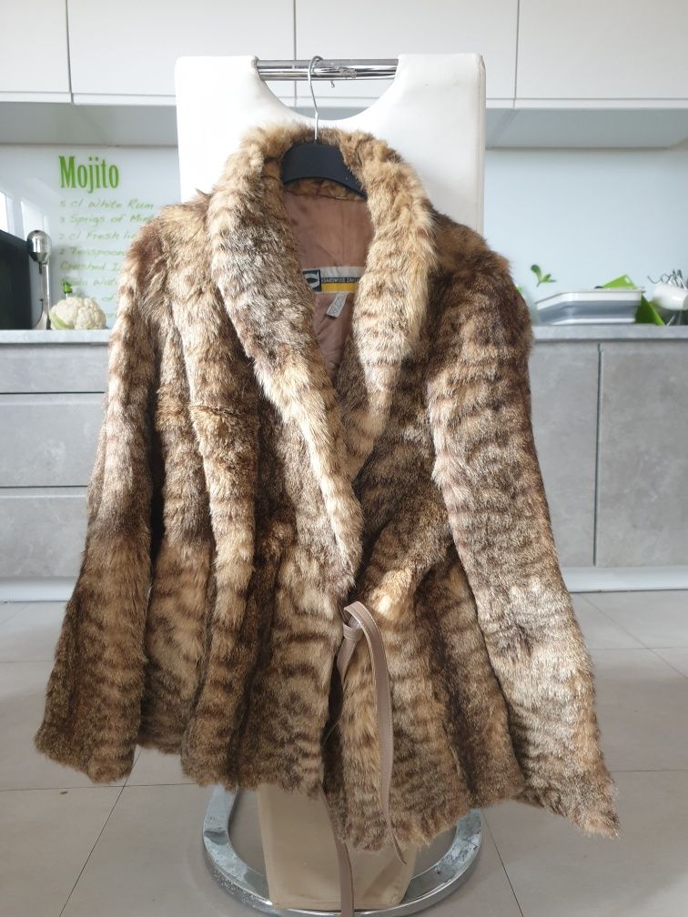 futro  naturalne M/L z kota koty kot