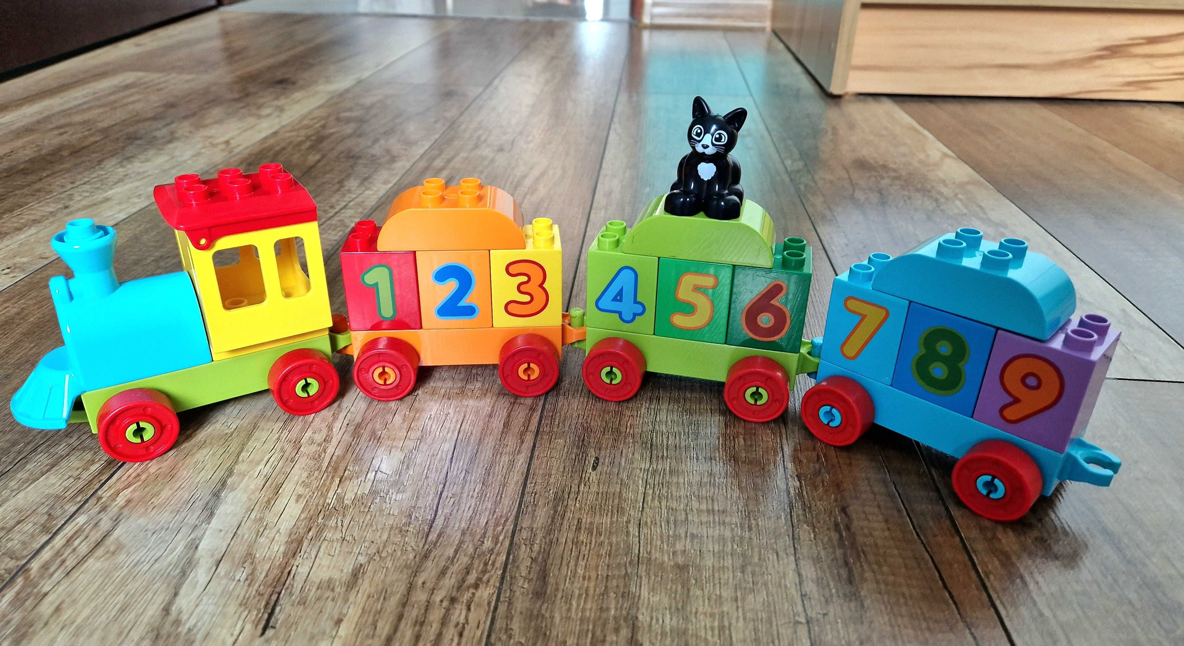 Lego Duplo pociąg z cyferkami